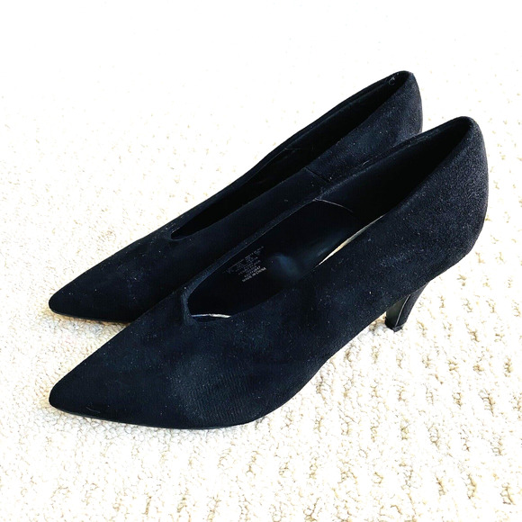 Olivia Miller Penny Black Pointy Toe Pumps Shoes US 7.5M Faux Suede Vintage Look - Picture 5 of 10